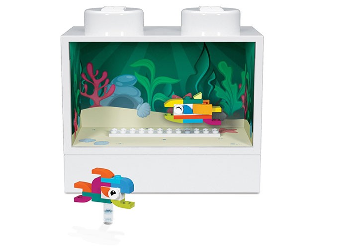 Vitrin? Iluminat? LEGO - acvariu