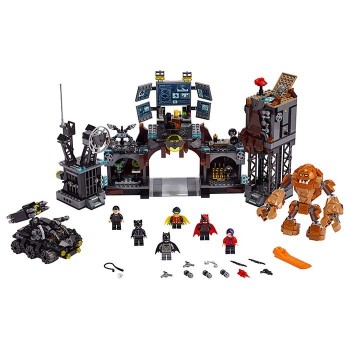 Invazia lui Clayface in Batcave (76122)