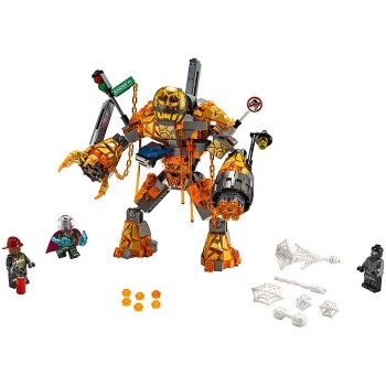 Batalia cu Molten Man (76128)